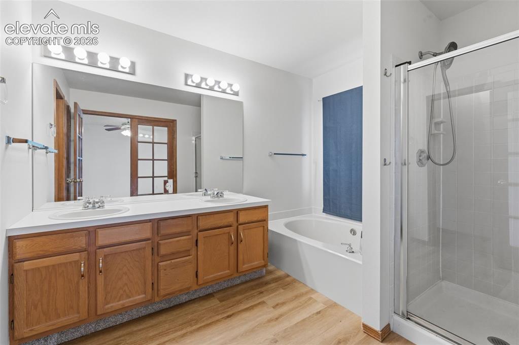 Image 22 of 47: Master Bathroom