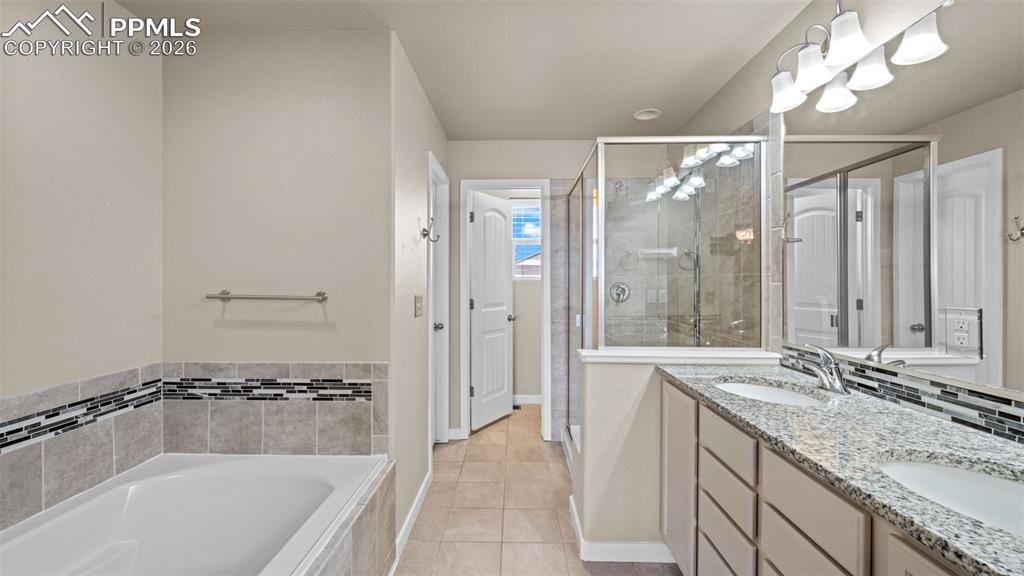 Image 20 of 40: Master Bathroom