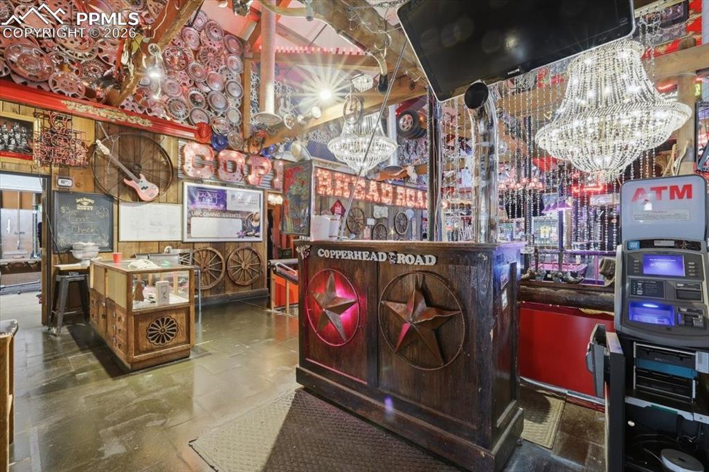 Image 7 of 49: Entrance Foyer