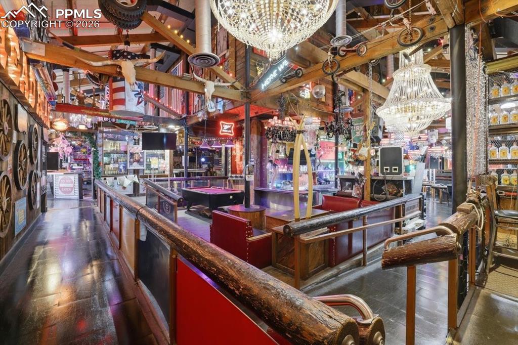 Image 9 of 49: Entry