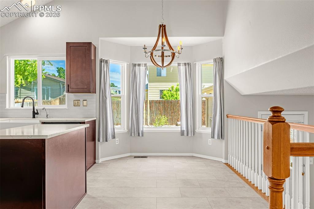 Image 12 of 45: Kitchen