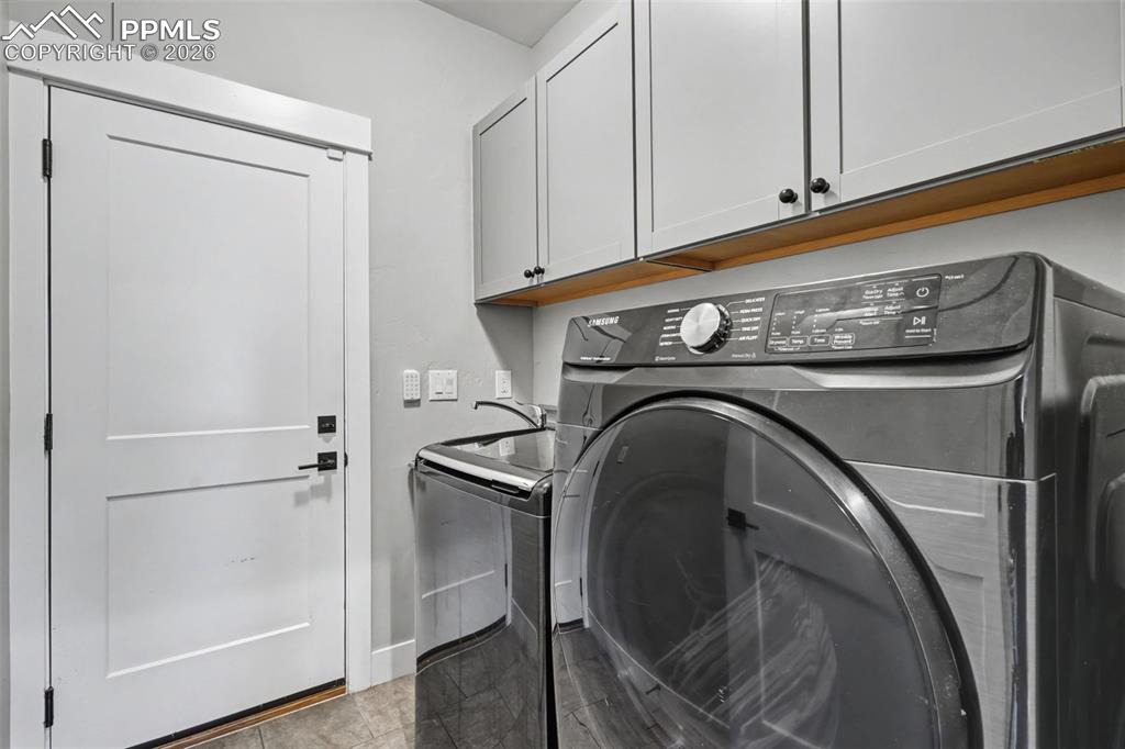 Image 24 of 48: No Description Available