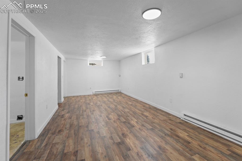 Image 16 of 23: Lower Level