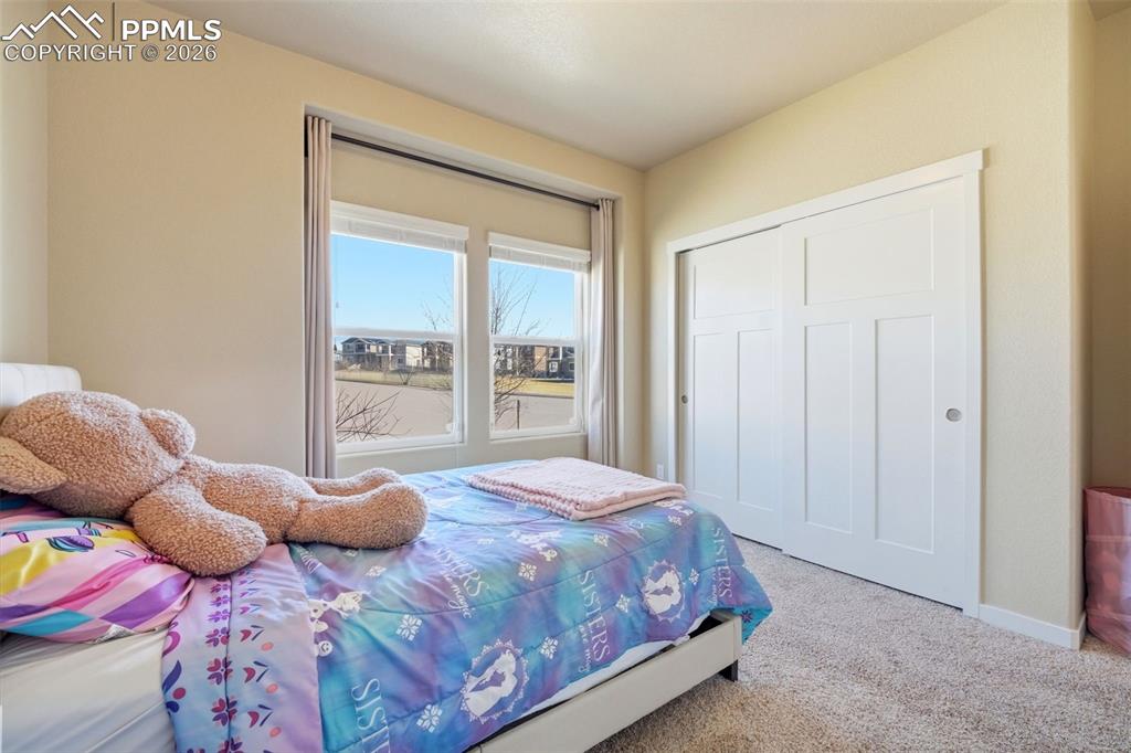 Image 15 of 48: Bedroom