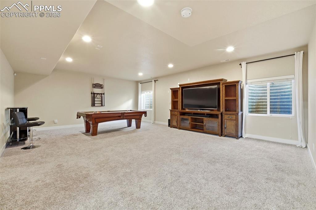 Image 34 of 48: Game Room