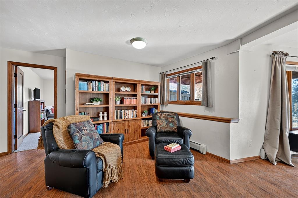 Image 40 of 48: What a wonderful place to relax and read!