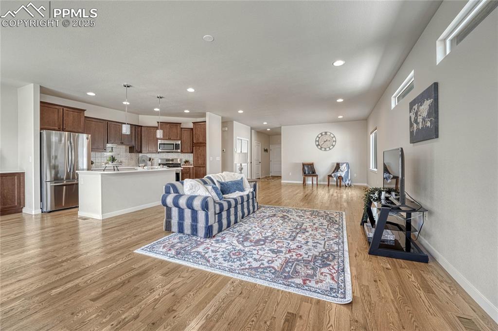 Image 14 of 49: Living Room