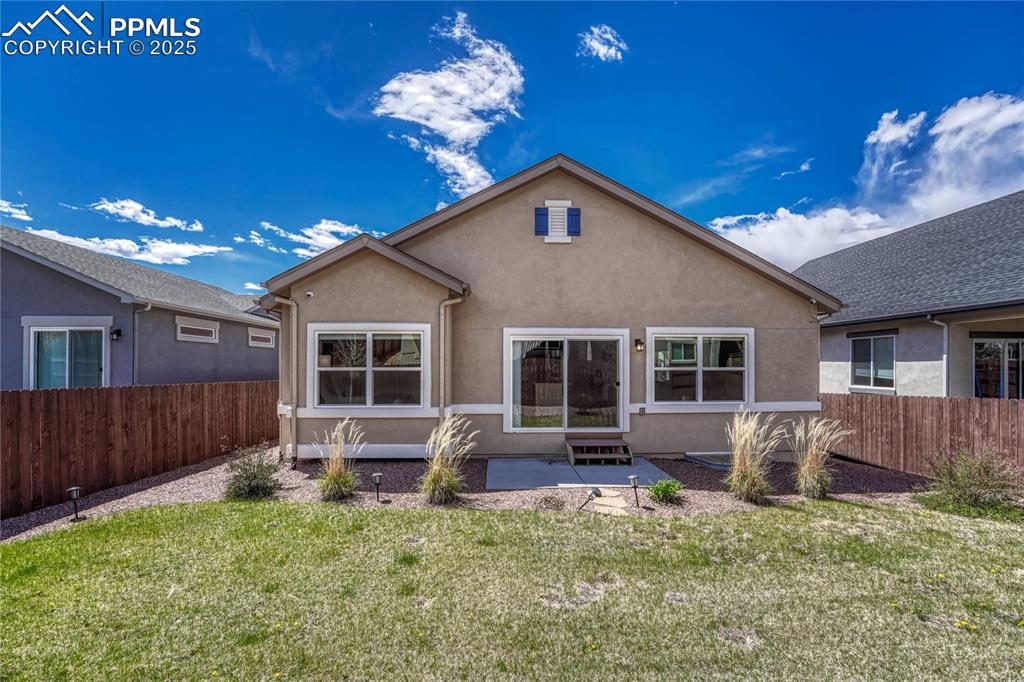 Image 42 of 49: Back of Structure