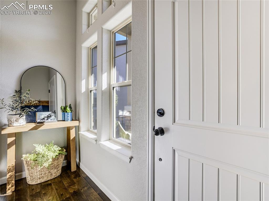 Image 12 of 45: Entry