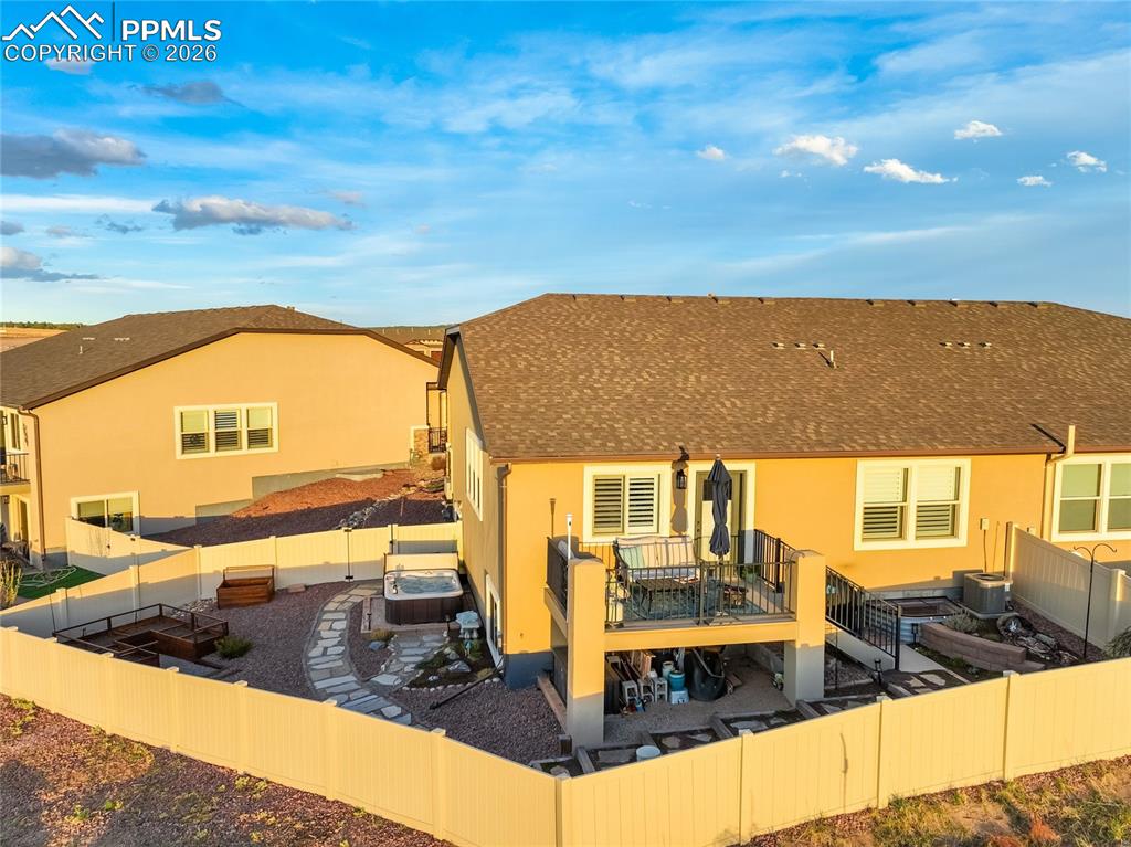 Image 42 of 45: Back of Structure