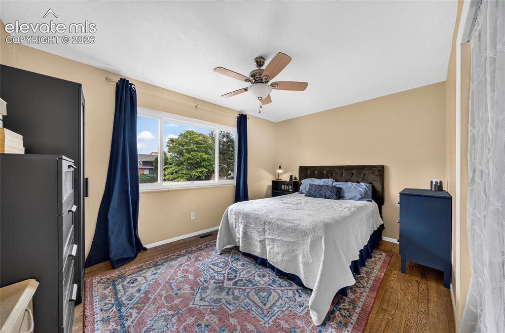 Image 10 of 22: Bedroom