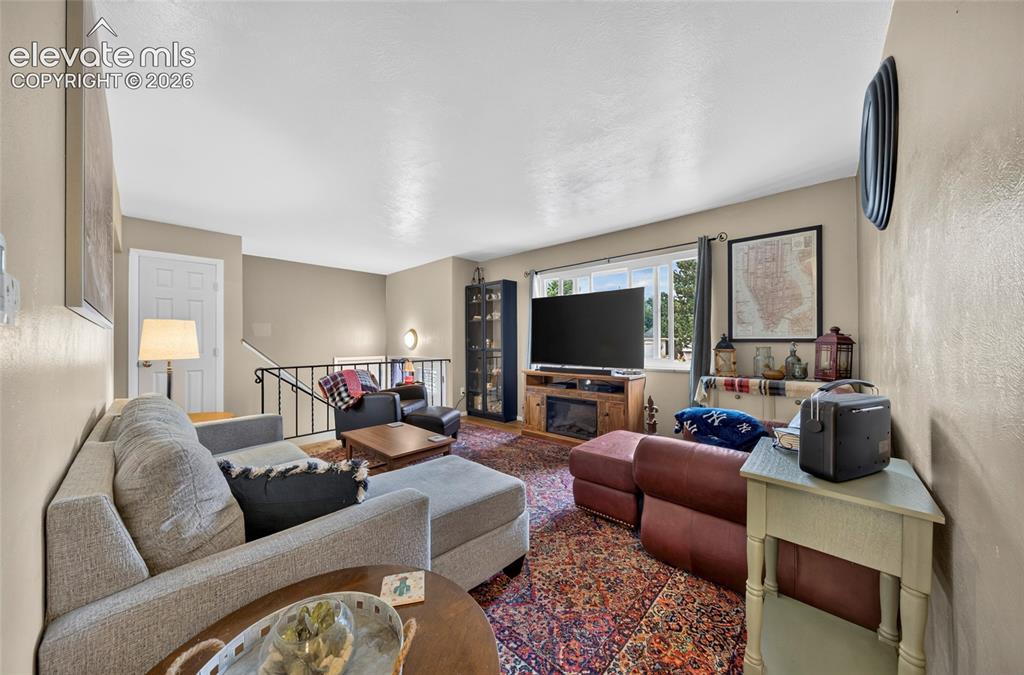 Image 5 of 22: Living Room