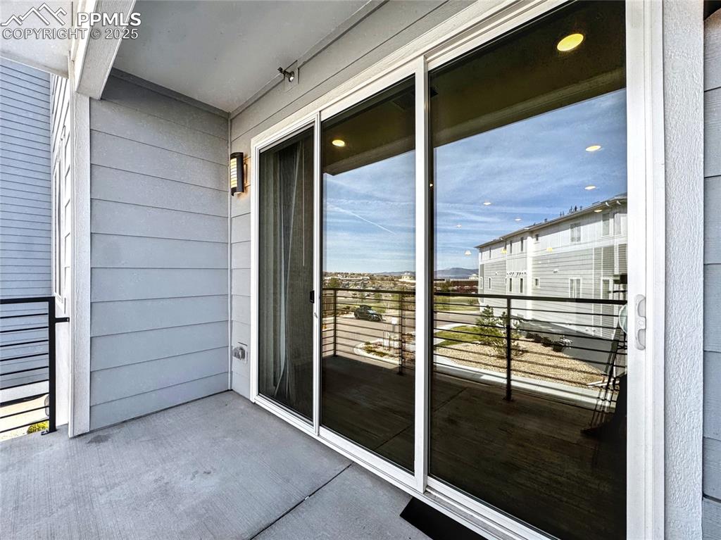 Image 10 of 29: Balcony