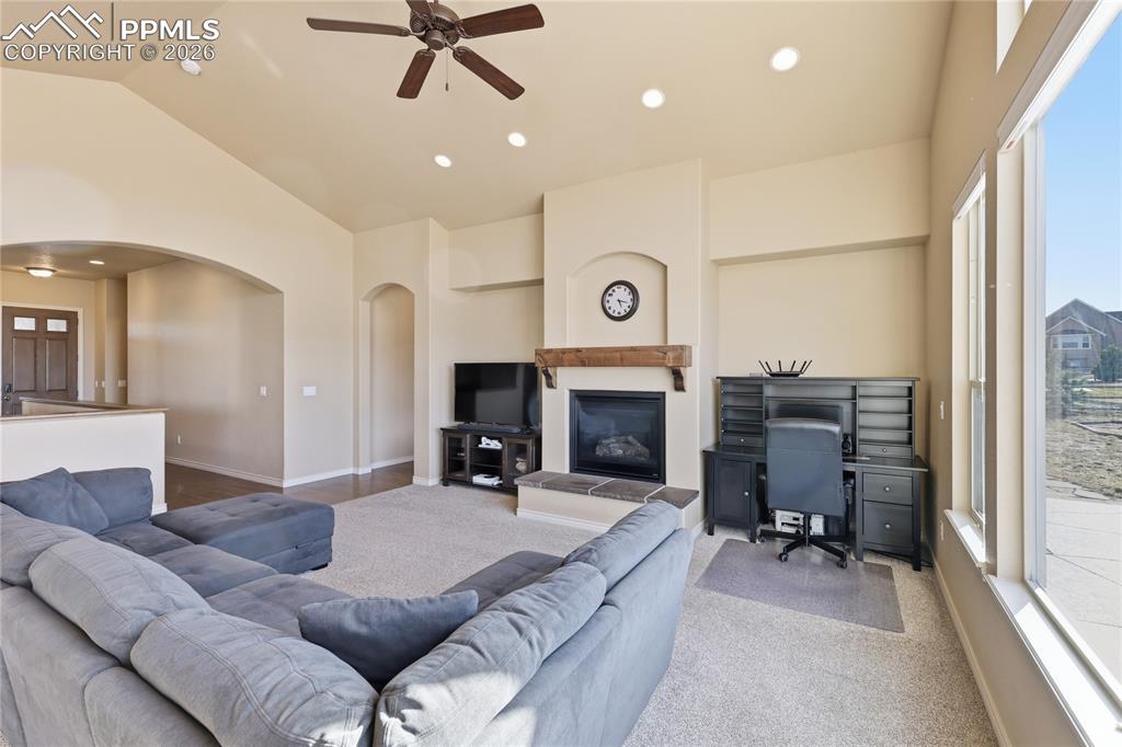 Image 24 of 42: Living Room