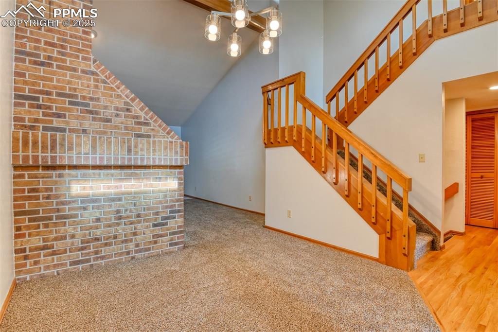 Image 15 of 43: Dining Room