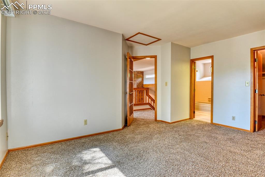 Image 29 of 43: Bedroom