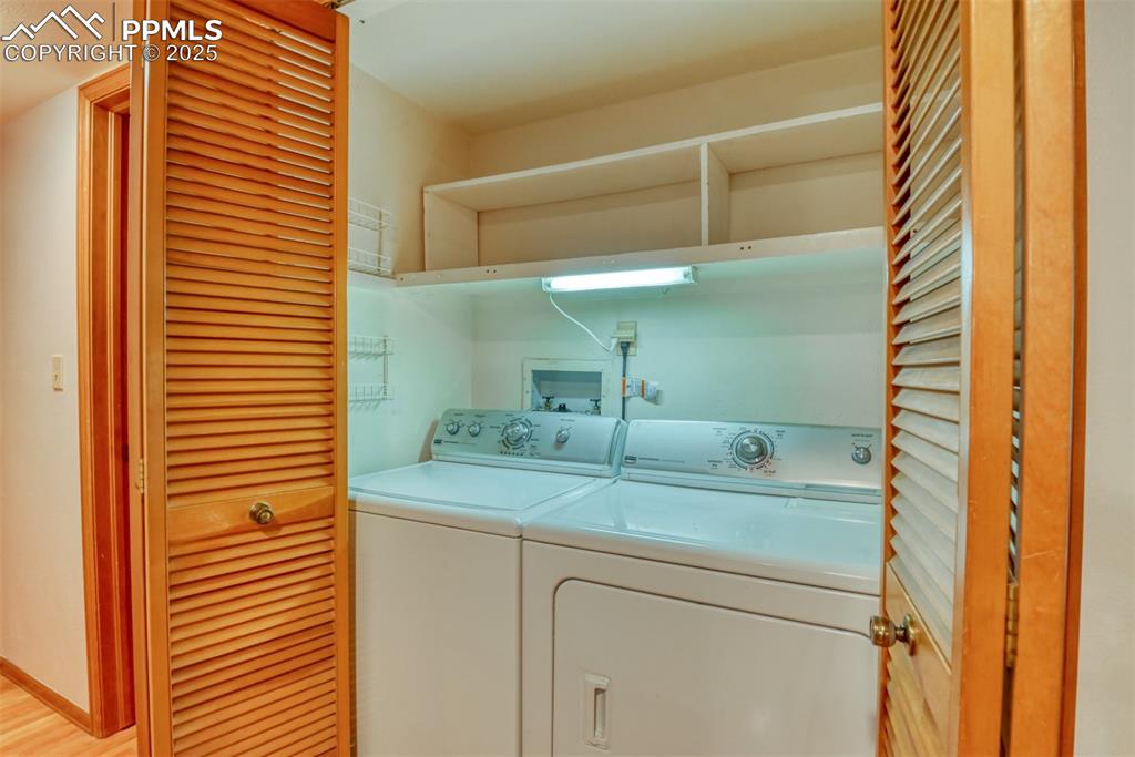 Image 39 of 43: Laundry