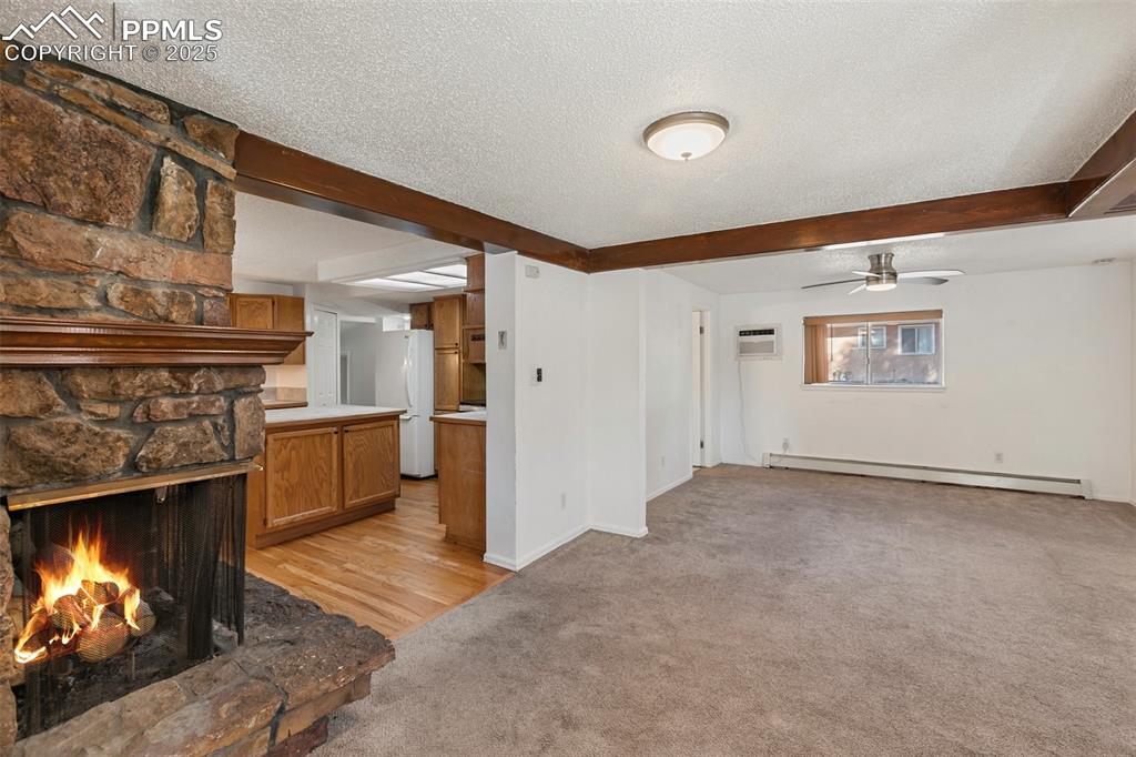 Image 8 of 27: Dining Room