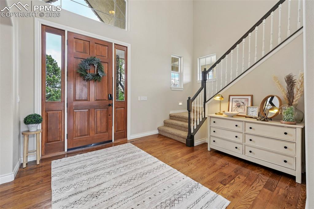 Image 2 of 50: Entrance Foyer