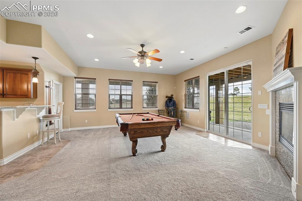 Image 39 of 50: Game Room