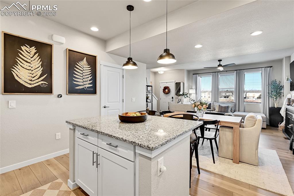 Image 8 of 33: Kitchen