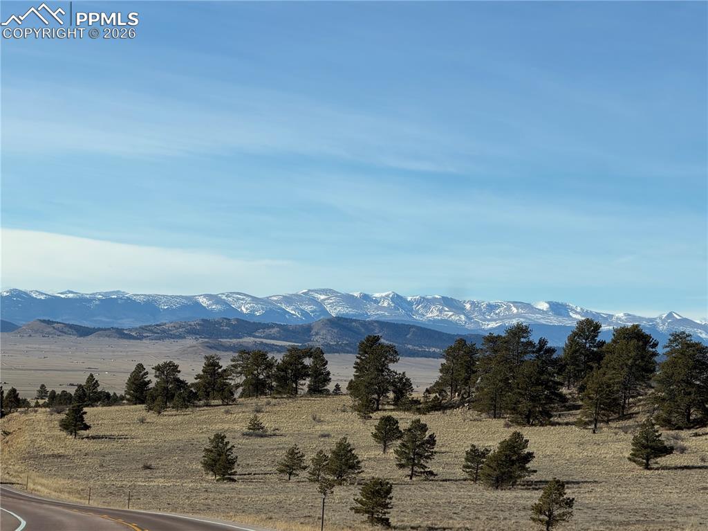 Image 14 of 15: Views