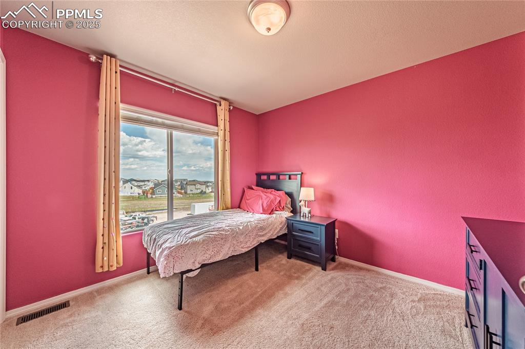 Image 25 of 49: Bedroom