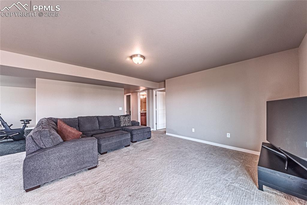 Image 32 of 49: Living Room