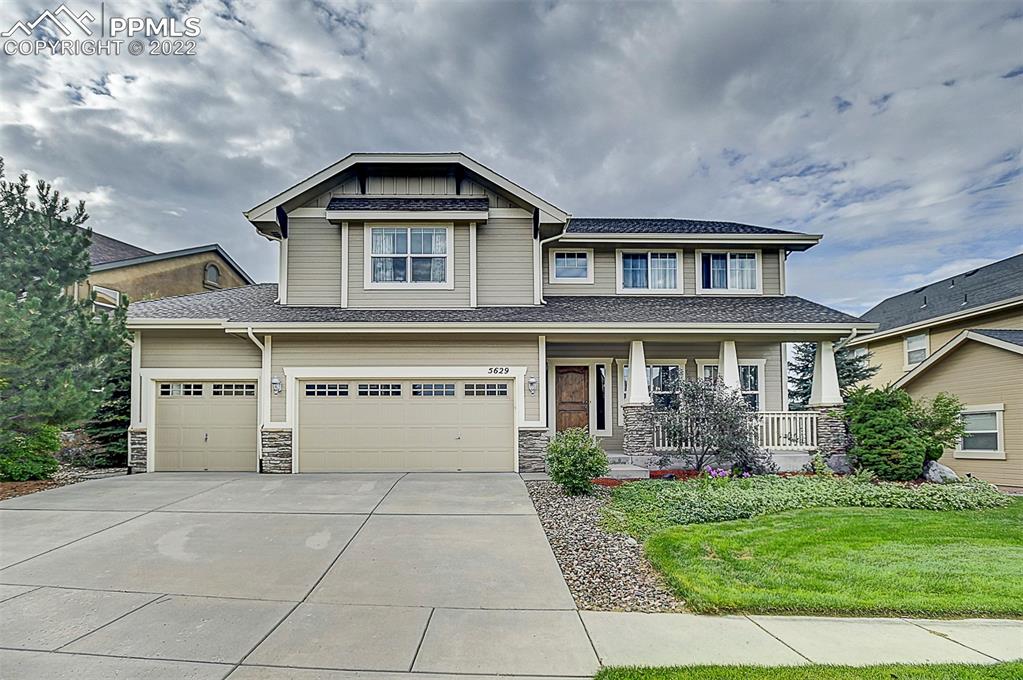Listing 1211025, Image 1 of 42