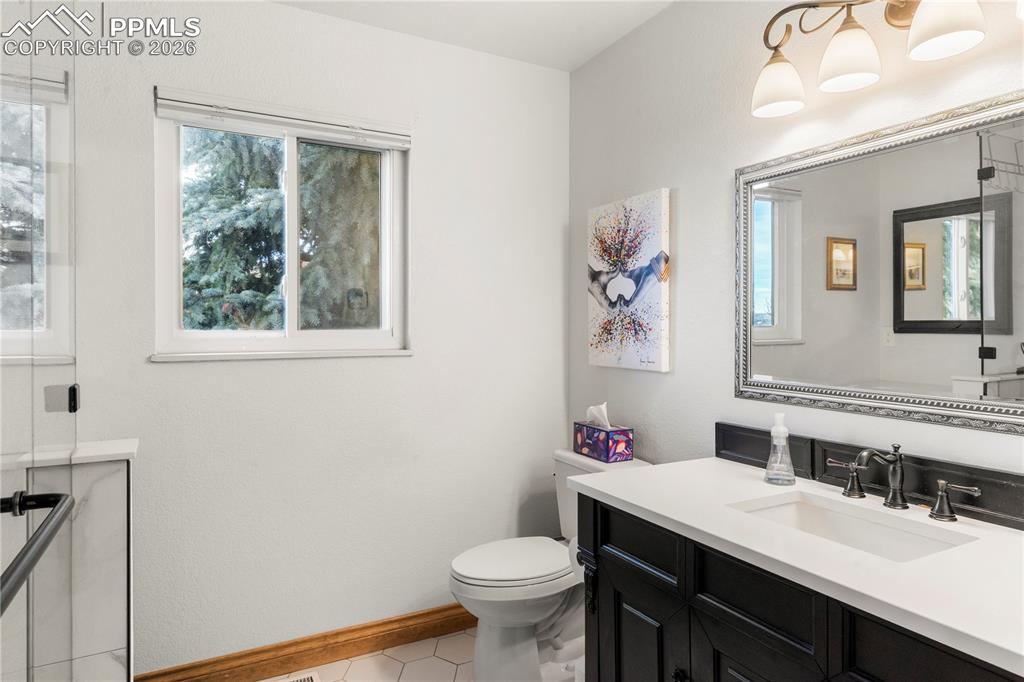 Image 24 of 46: Updated 3/4 attached bath.