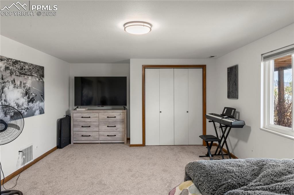 Image 33 of 46: No Description Available