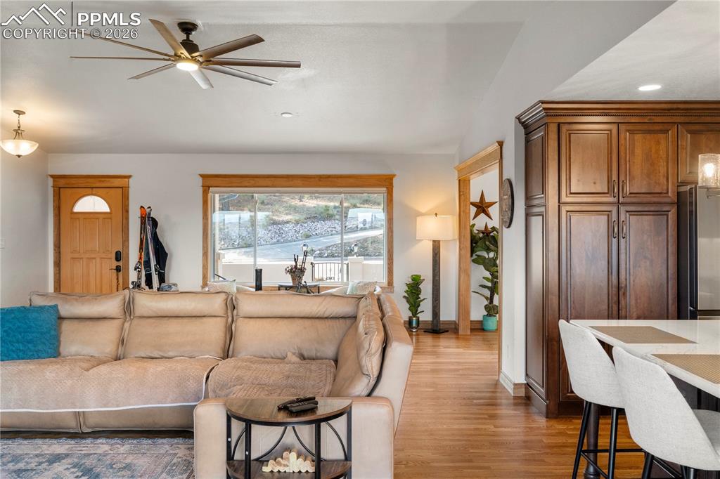 Image 9 of 46: Open concept main level living.