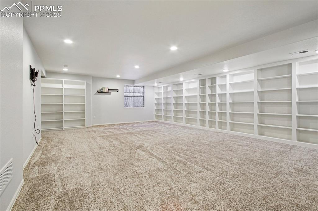 Image 17 of 35: Basement