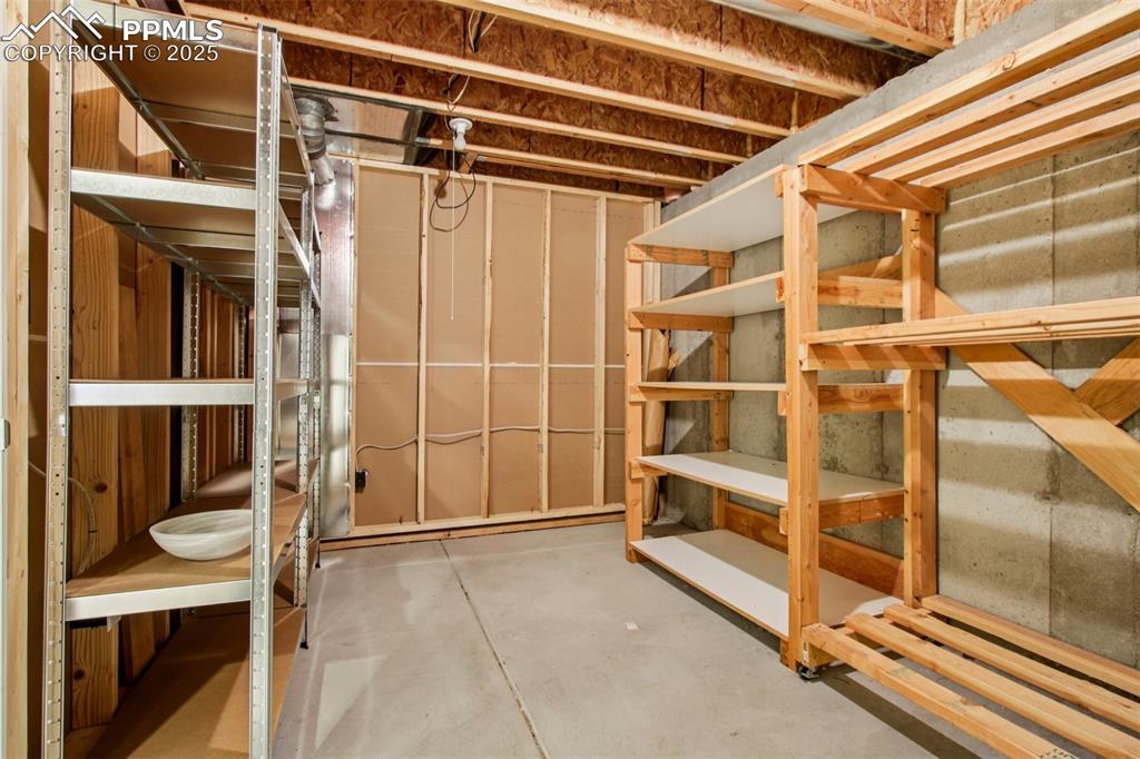 Image 24 of 35: Basement