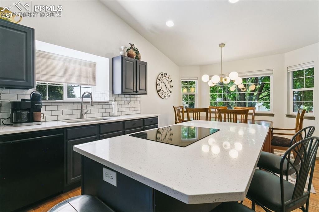 Image 10 of 38: Kitchen