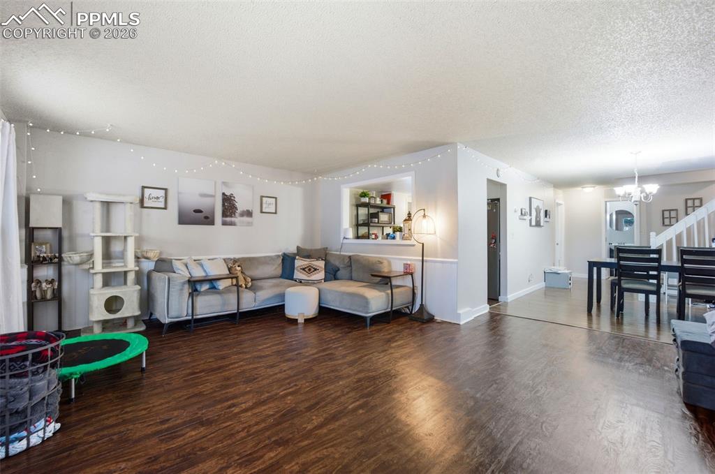 Image 17 of 33: Living Room