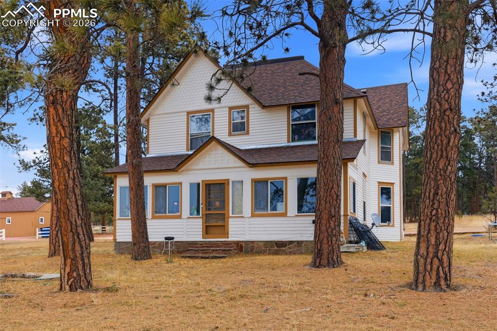 Image 2 of 33: Front of Structure