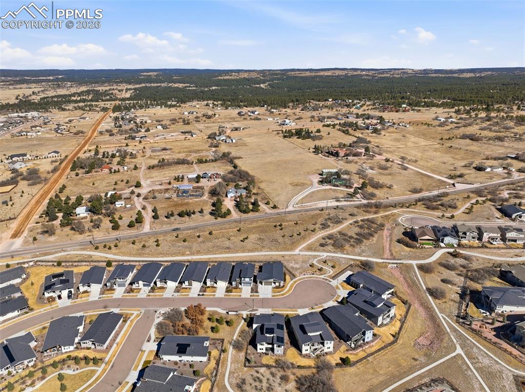 Image 42 of 44: Wideview of neighborhood