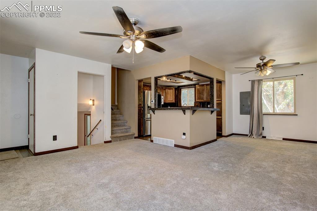 Listing 1218767, Image 4 of 23