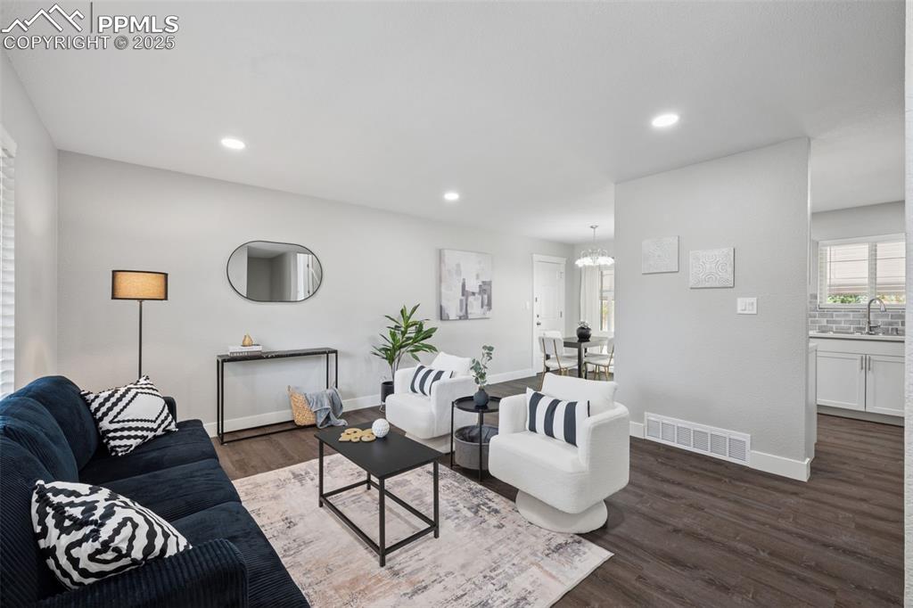 Image 2 of 30: Living Room