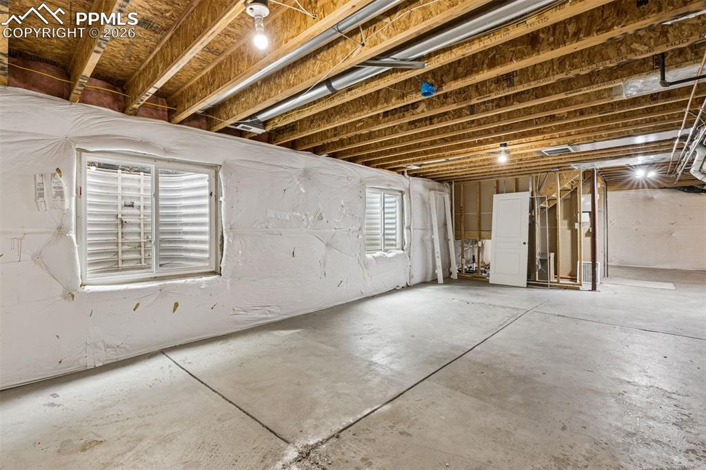 Image 22 of 27: Basement