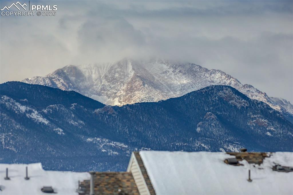 Image 29 of 35: View