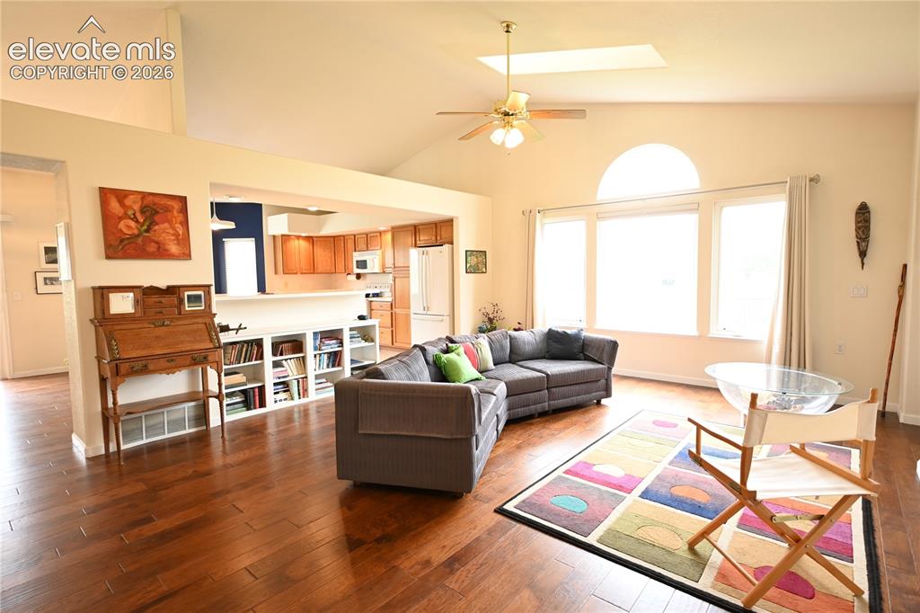 Image 7 of 35: Living Room