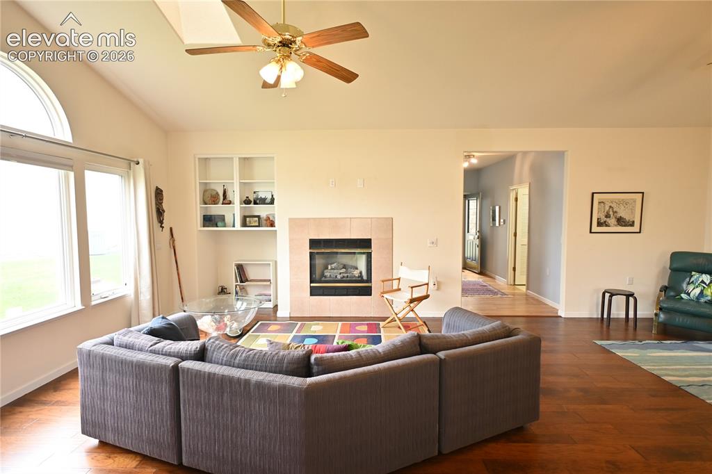 Image 9 of 35: Living Room