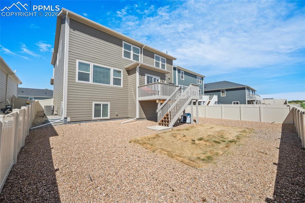 Image 41 of 46: Back of Structure