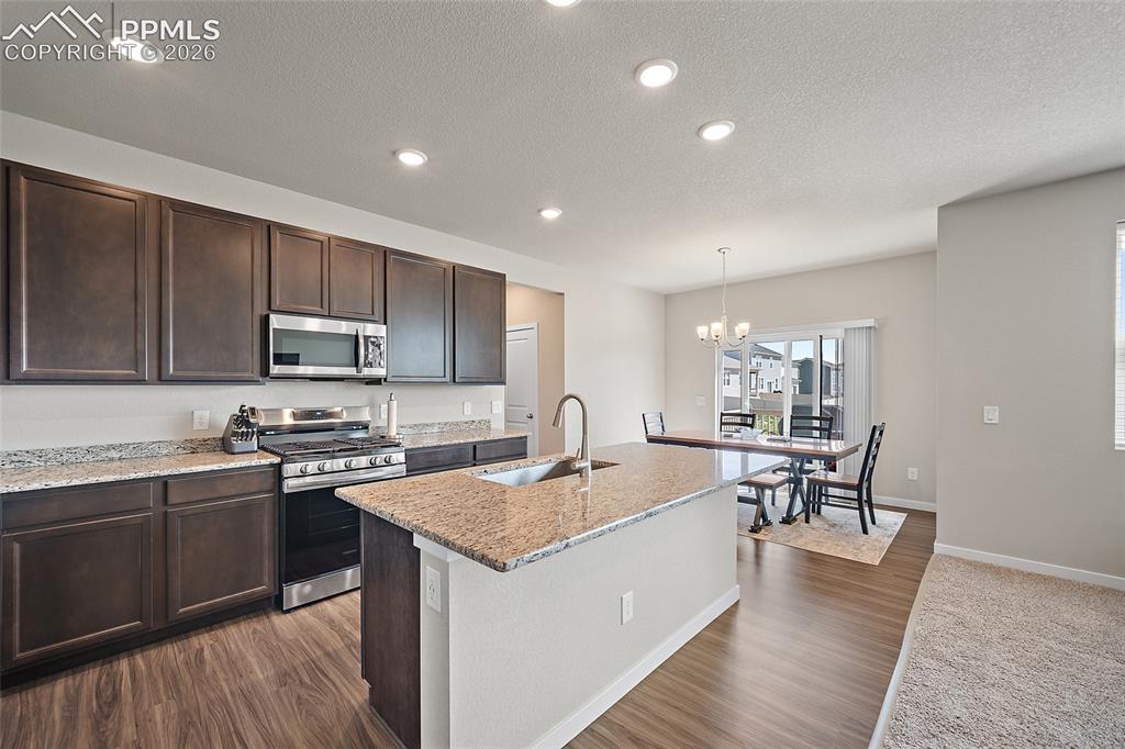 Image 8 of 46: Kitchen