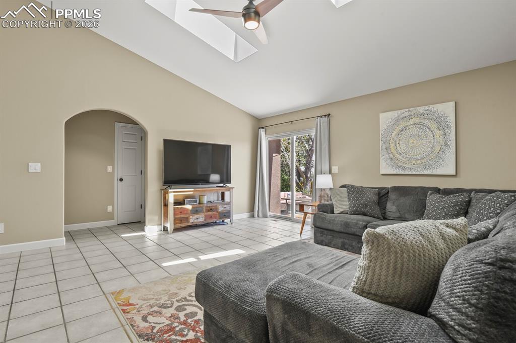 Image 15 of 34: With walk out