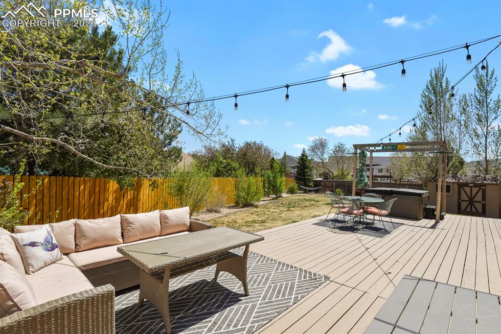 Image 26 of 34: Very large with hot tub