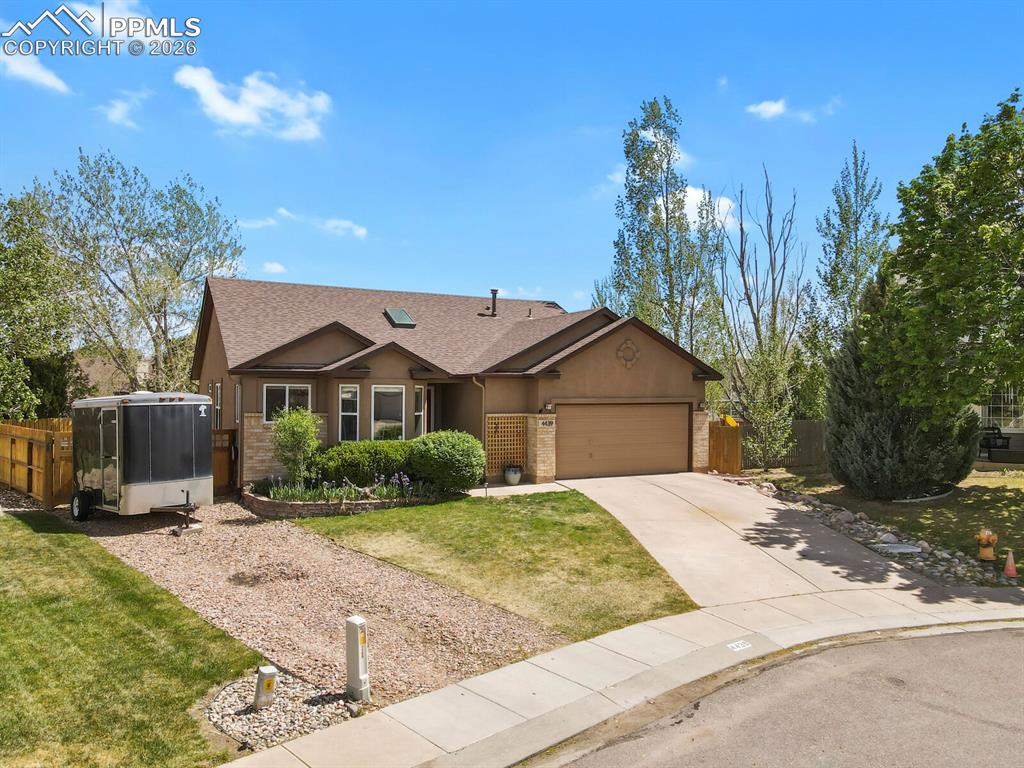 Image 4 of 34: Front of Structure