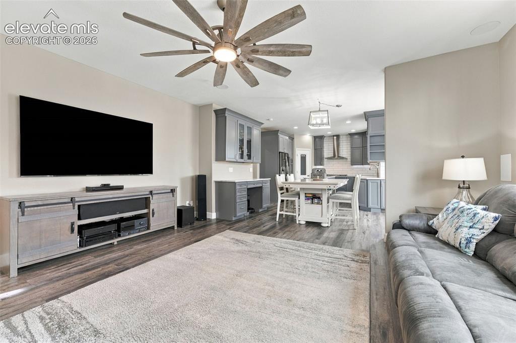 Image 11 of 40: Living Room